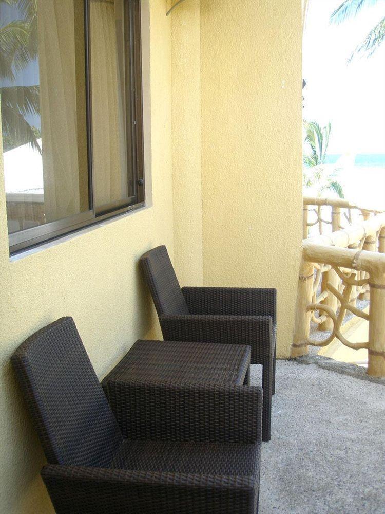 Marlins Beach Resort Santa Fe  Exterior photo